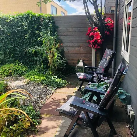 شقة Garden House In
